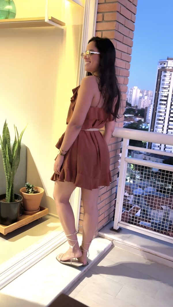 Vestido Curto com babados - Imagem 6