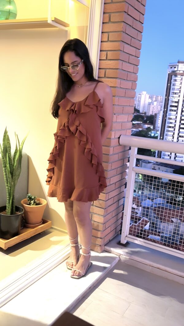 Vestido Curto com babados - Imagem 5